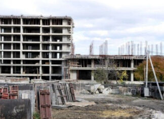 Autorităţile vor să introducă pedepse penale pentru cei care construiesc ilegal